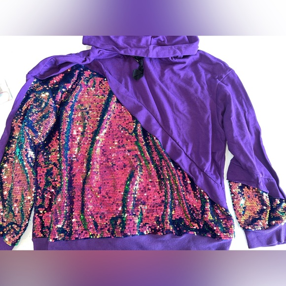 Tops - Sequin Sweatshirt
